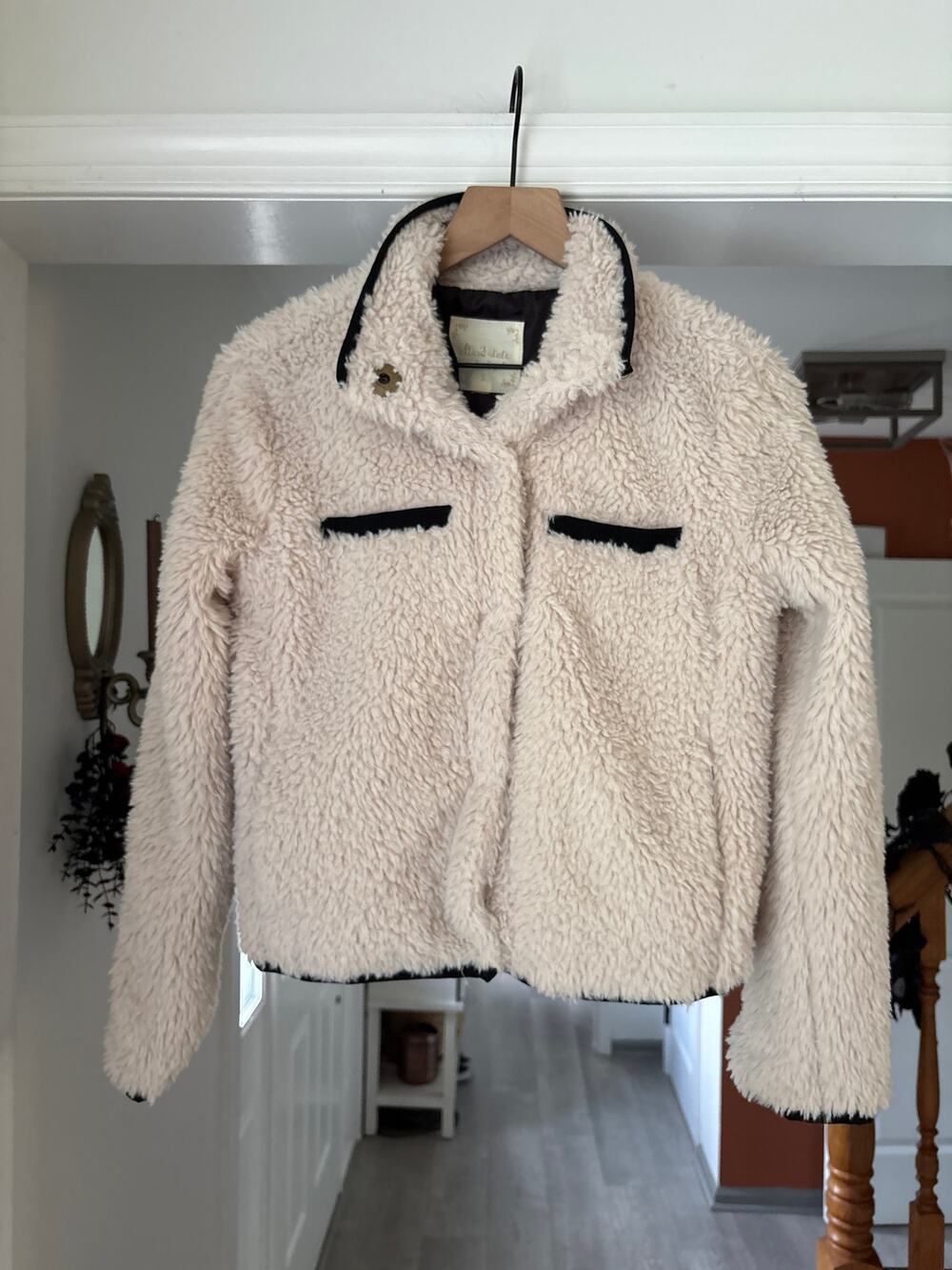 Altar'd State Cream Sherpa Snap Button Jacket Small Fuzzy Teddy Coat